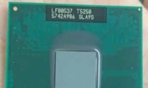 [중고] 인텔 T5250 SLA9S 1.5 / 2M / 667 노트북 CPU 원본 공식 판 PGA 핀 -[520797632004]